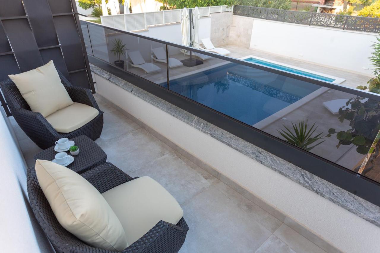 Villa Fortis B&B Trogir Buitenkant foto