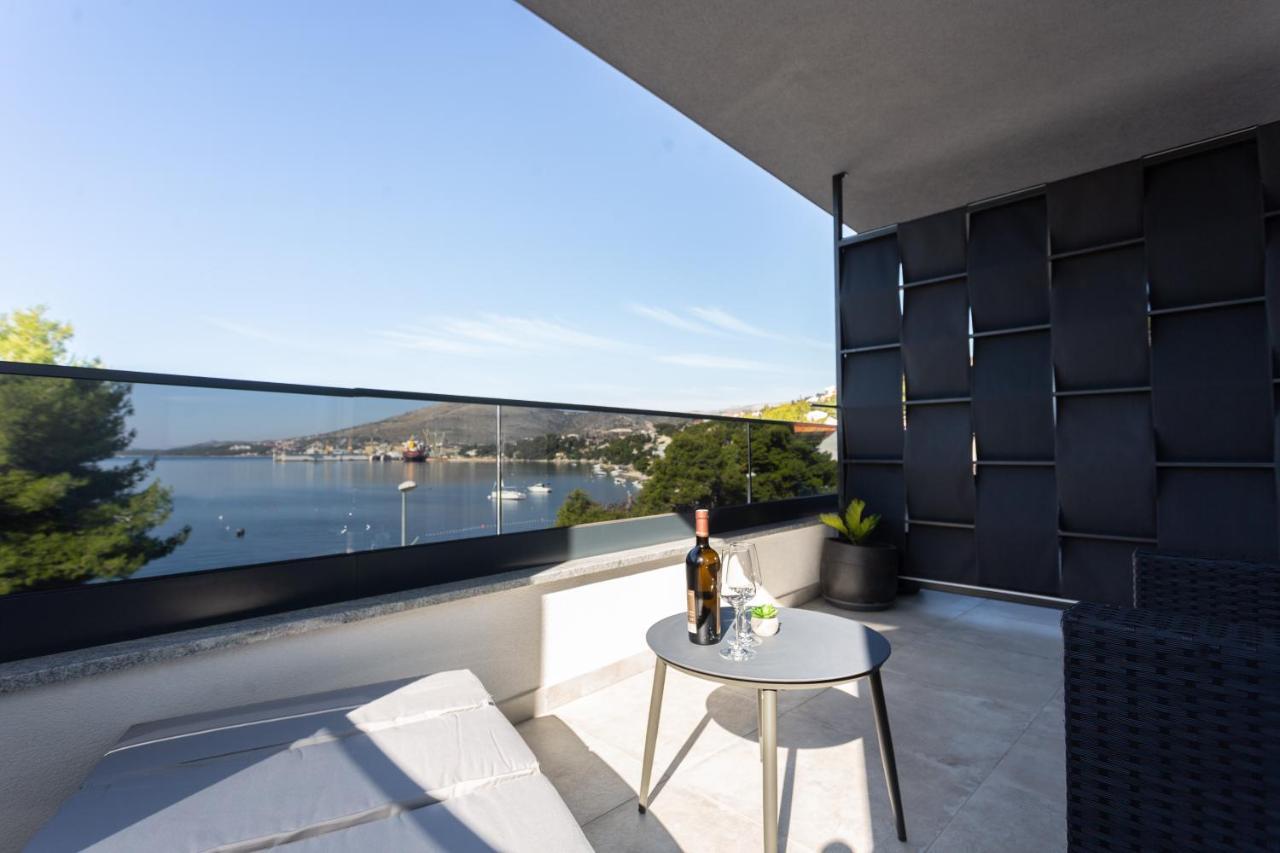 Villa Fortis B&B Trogir Buitenkant foto