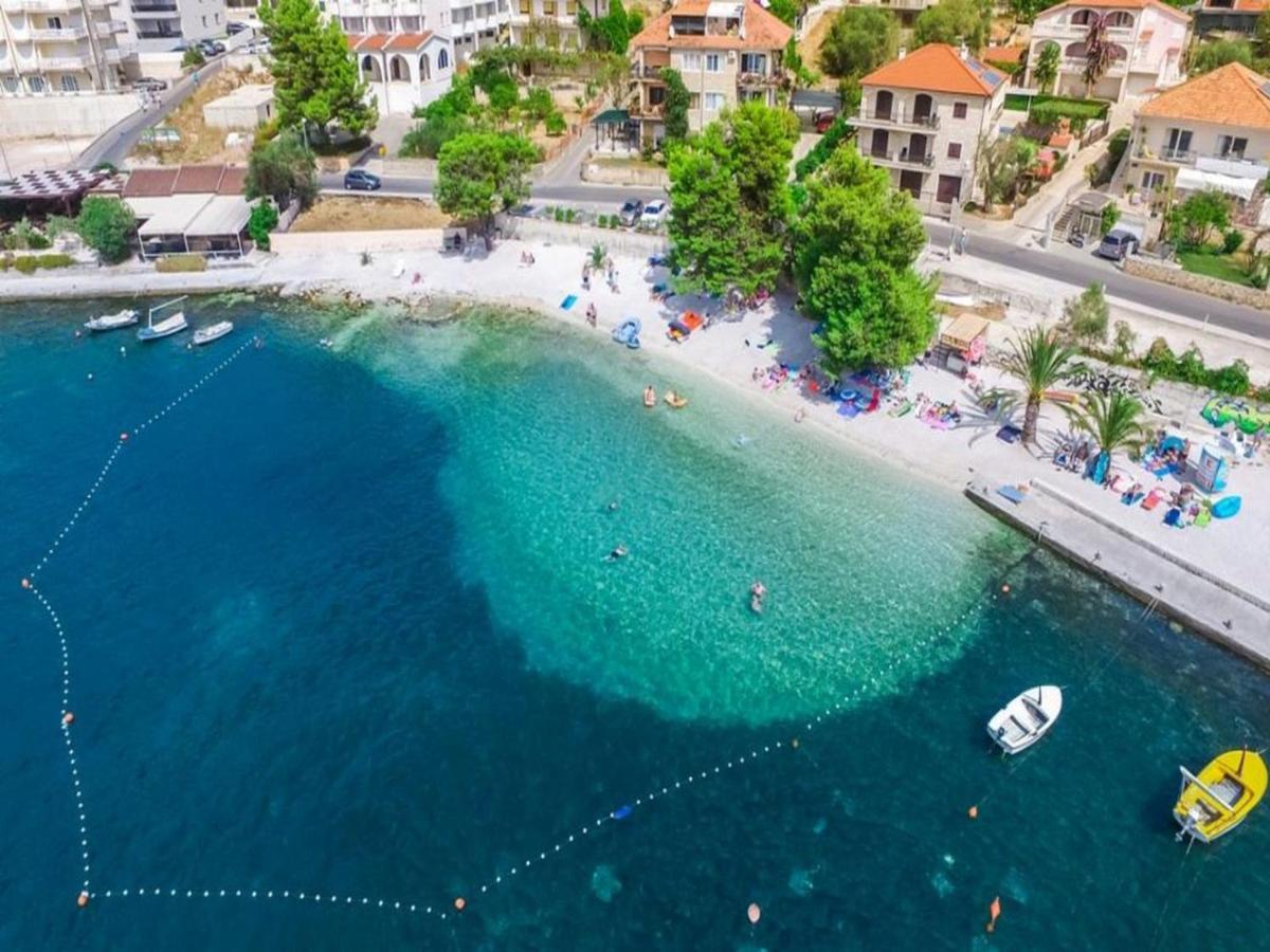 Villa Fortis B&B Trogir Buitenkant foto